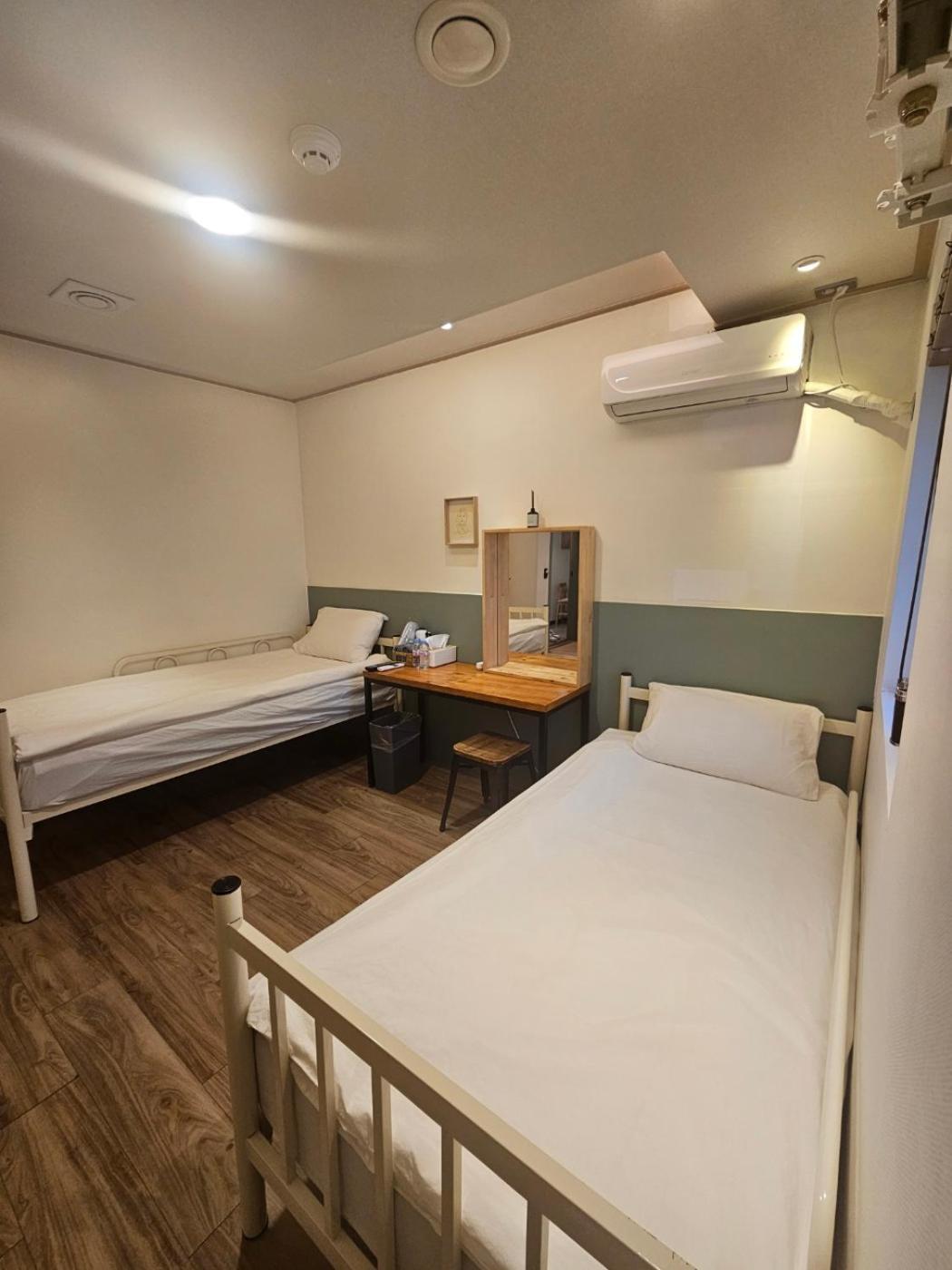 Hostel Korea - Ikseon Сеул Екстер'єр фото